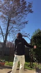 576x1024