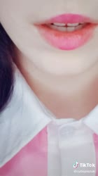 576x1024