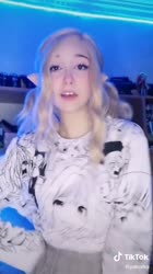 576x1024