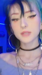 576x1024