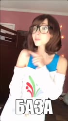 720x1284