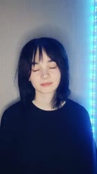 576x1024