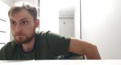 469x255