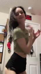 576x1024
