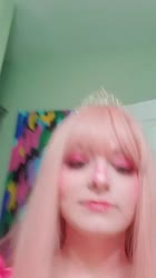 576x1024
