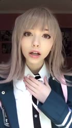 608x1080
