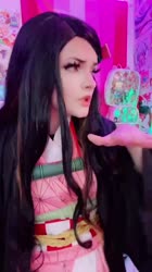 576x1024