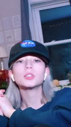 720x1280