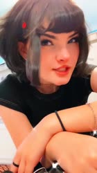 576x1024