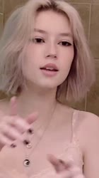 576x1024
