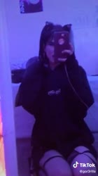576x1024