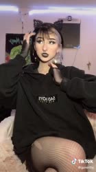 576x1024