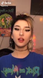 576x1024
