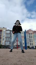 576x1024