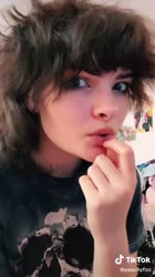 576x1024