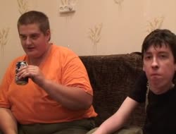 410x312