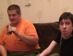 410x312