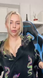 576x1024