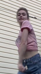 576x1024