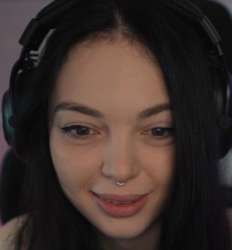 299x322