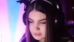 350x202