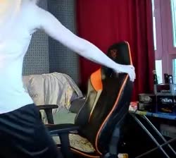 392x352