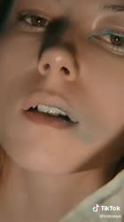 576x1024