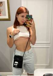 897x1280
