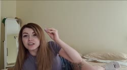 852x476