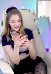 632x916