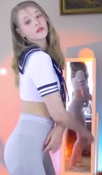 422x720