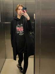 961x1280