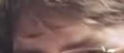 563x243