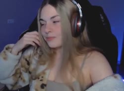 580x428