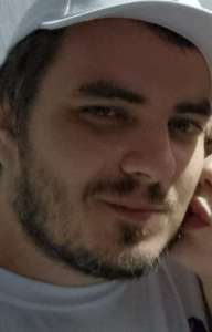 576x900