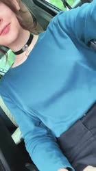608x1080