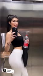 608x1080
