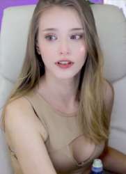 429x591