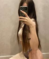 1073x1280