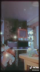 576x1024
