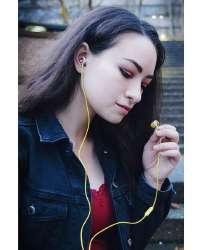 740x903