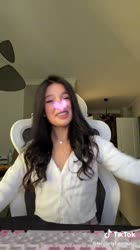 576x1024