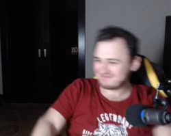 520x414