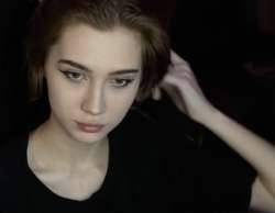 823x640