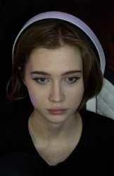 554x852
