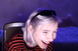 792x524