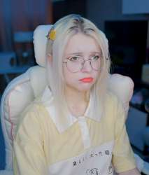 609x714