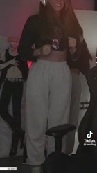 576x1024