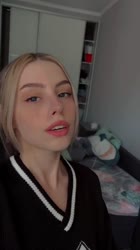 576x1024