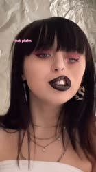 576x1024